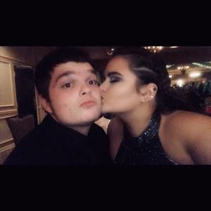 Meet your Posher, Brock